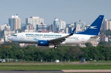 LV-BZO - Boeing 737-700