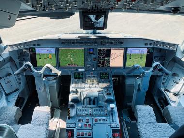 2-RLET - Embraer E190-E2