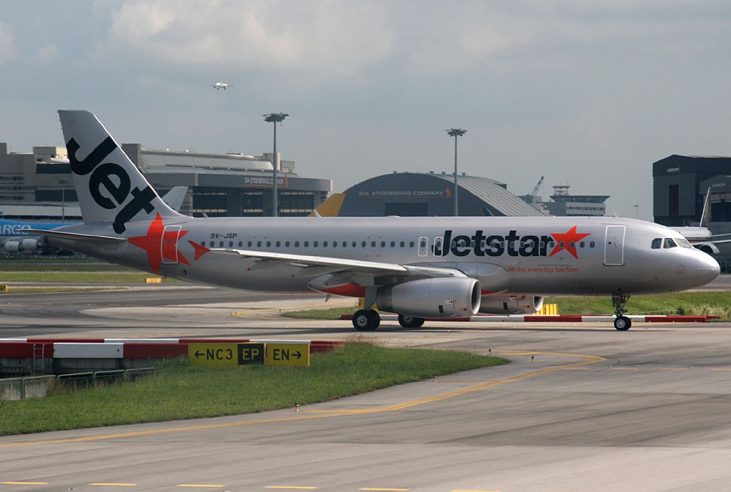 9V-JSP - Airbus A320