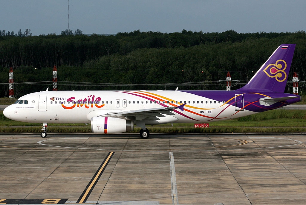 HS-TXE - Airbus A320