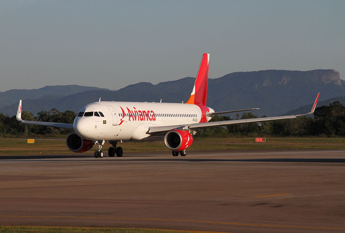 PR-OCI - Airbus A320