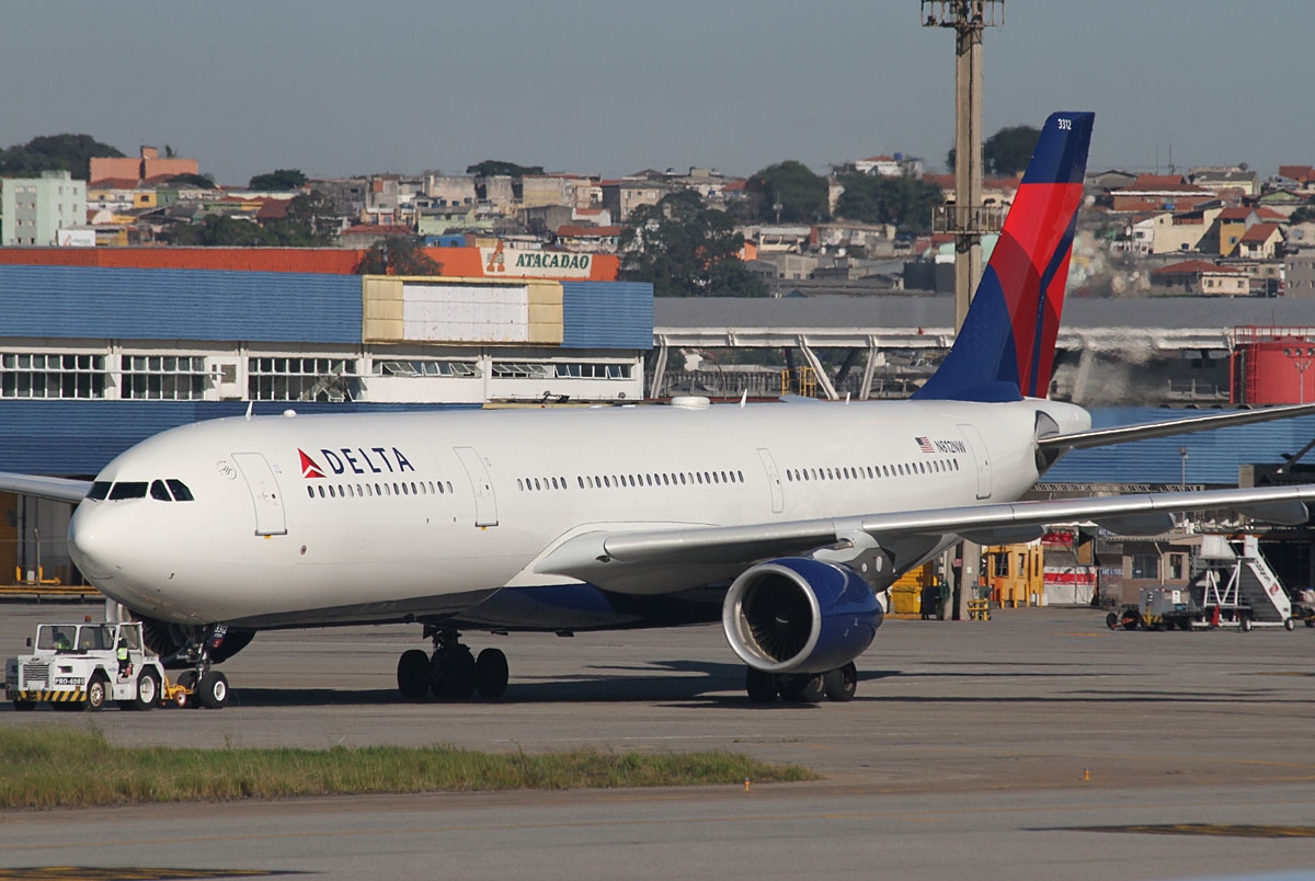 N812NW - Airbus A330-300