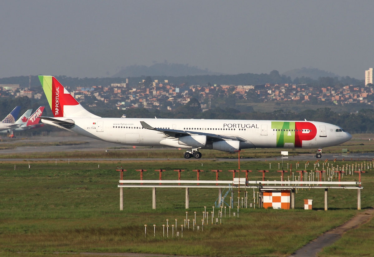 CS-TOB - Airbus A340-300