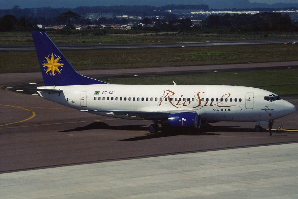 PT-SSL - Boeing 737-500