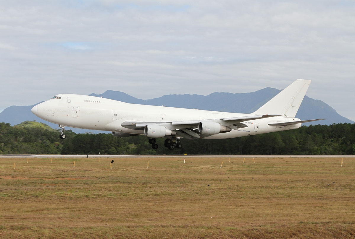 ER-BAT - Boeing B747-200SF