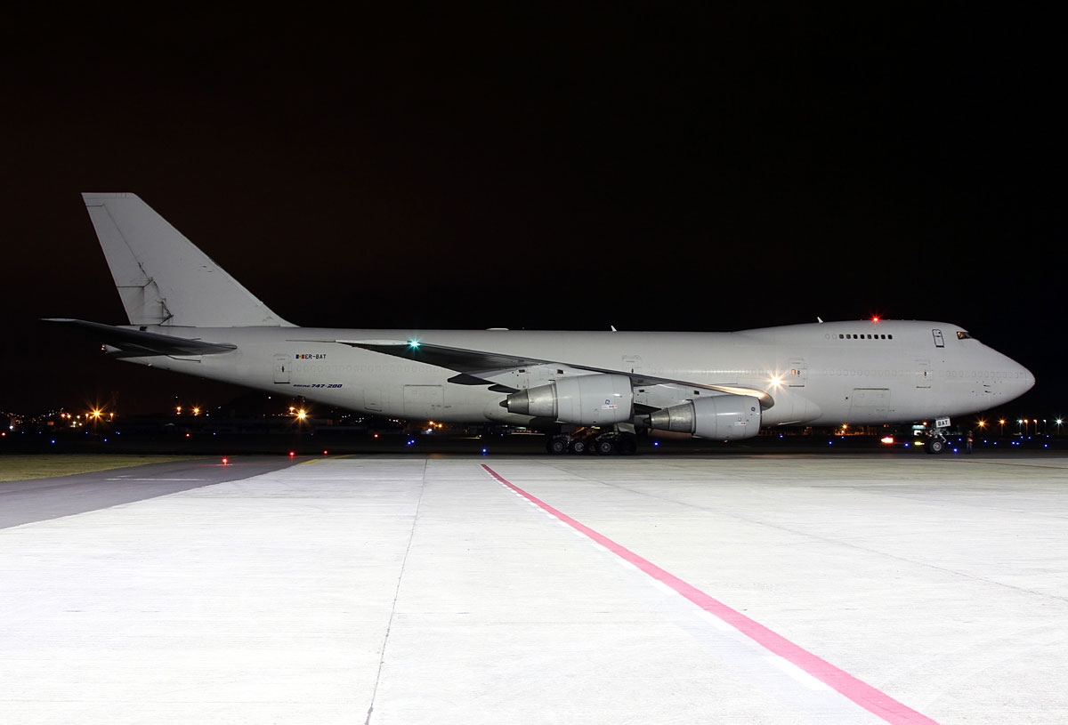 ER-BAT - Boeing B747-200SF