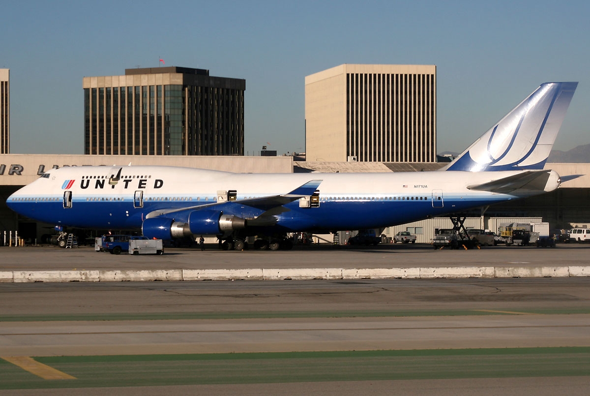 N171UA - Boeing B747-422