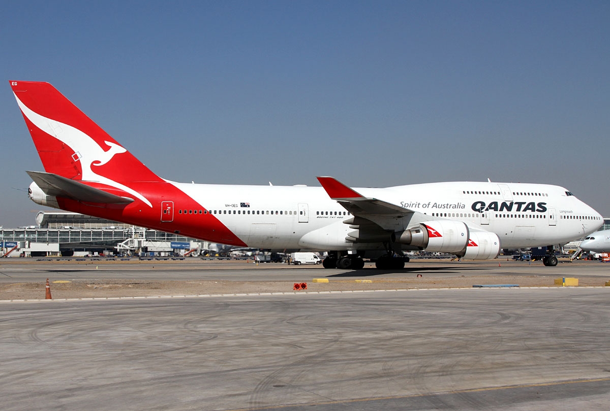 VH-OEG - Boeing 747-400