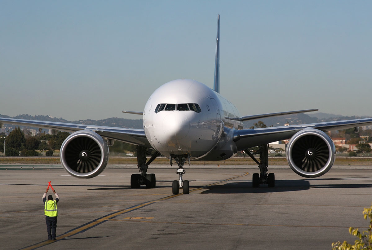 ZK-OKM - Boeing 777-300ER