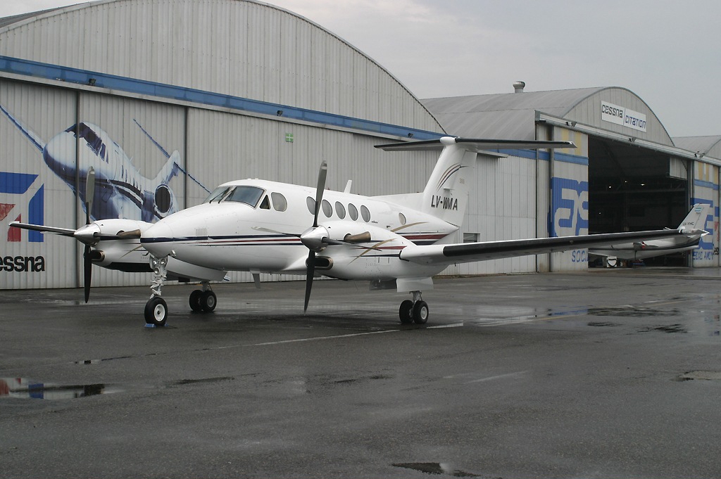 LV-WMA - Beechcraft B300 Super King Air