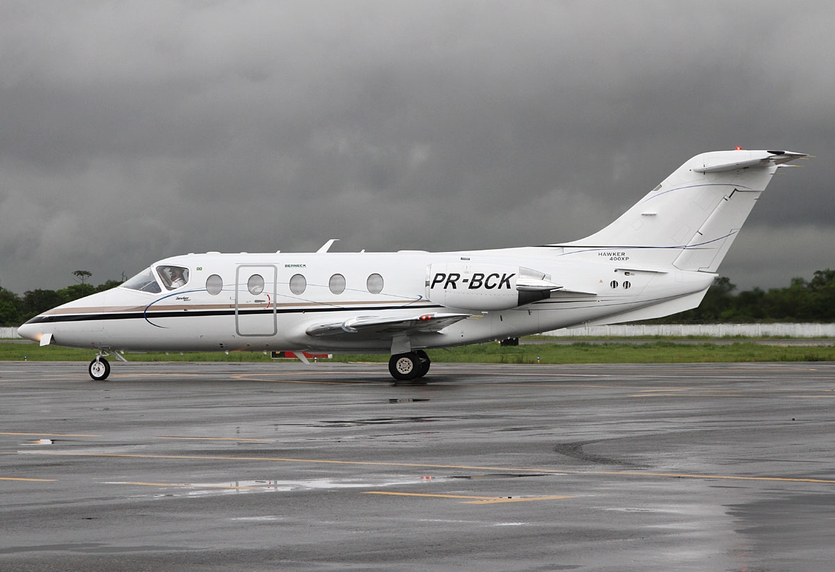 PR-BCK - Hawker 400XP