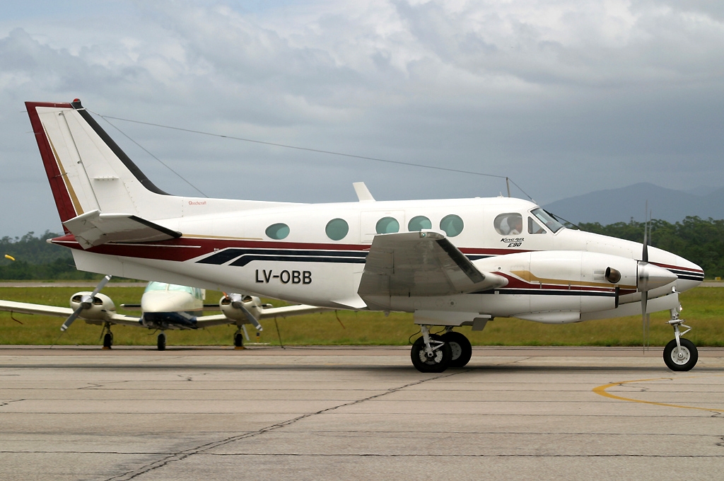 LV-OBB - Beechcraft E90 King Air