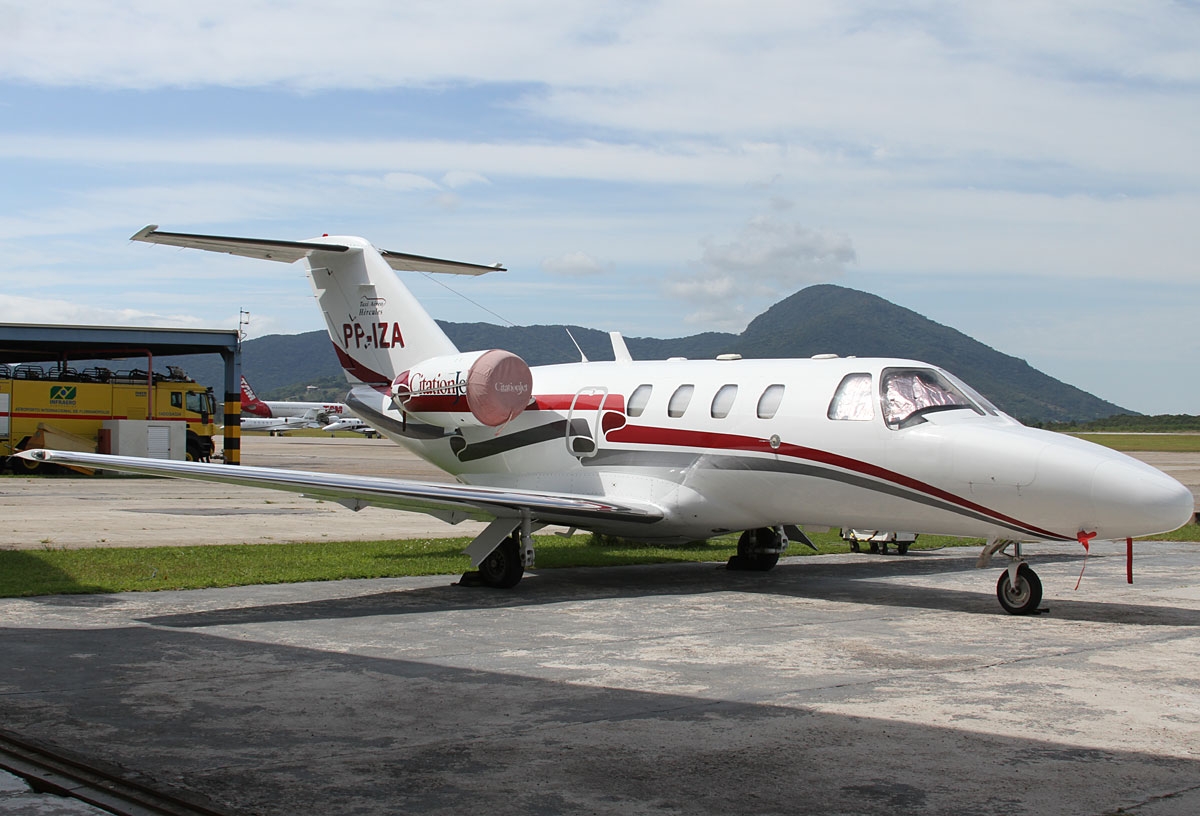 PP-IZA - Cessna 525 Citation CJ1