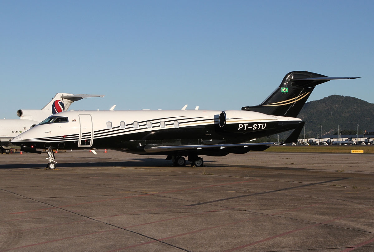 PT-STU - Bombardier BD-100-1A10 Challenger 300