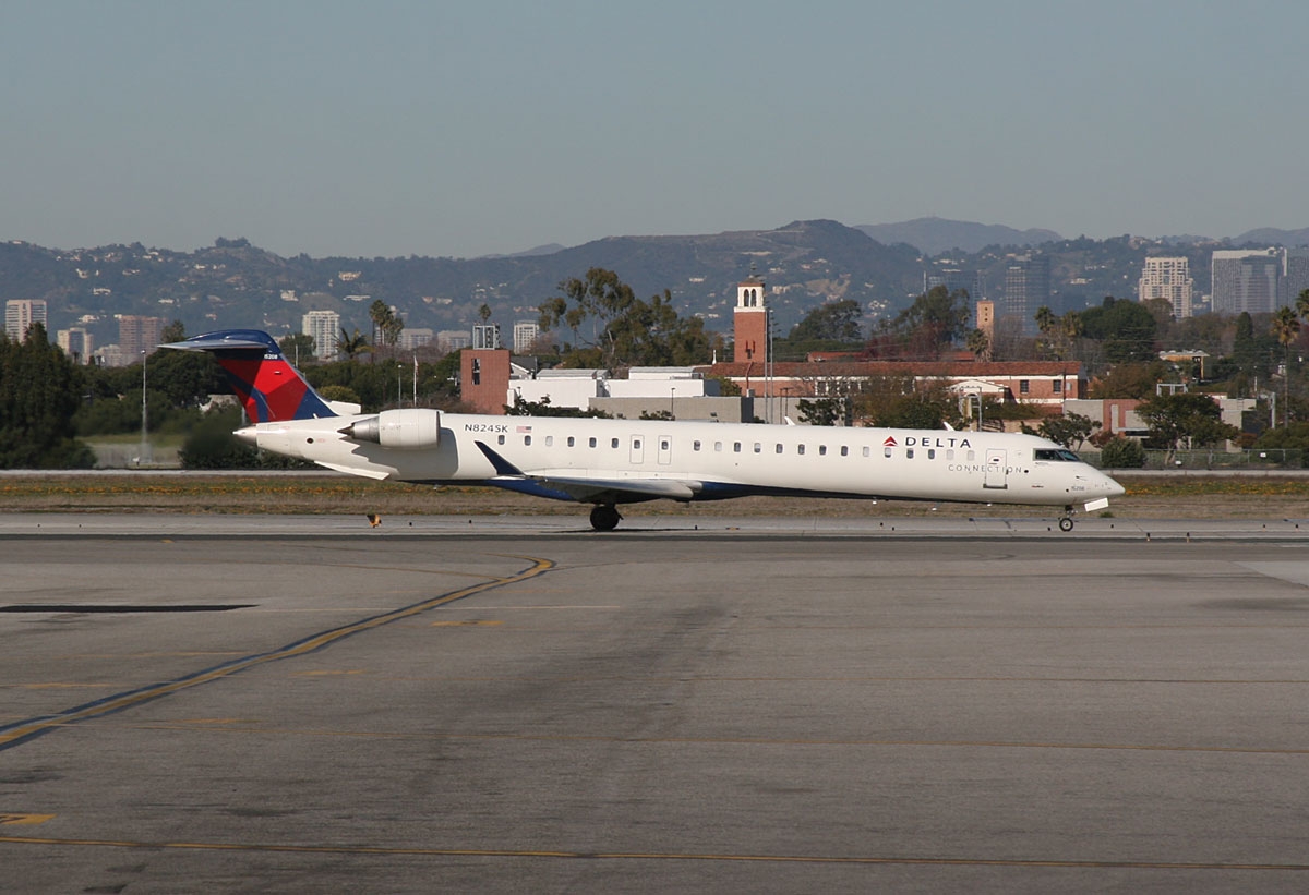 N824SK - Bombardier CRJ-900ER