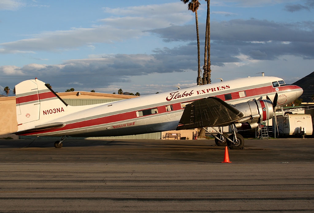 N103NA - Douglas C-47B Skytrain