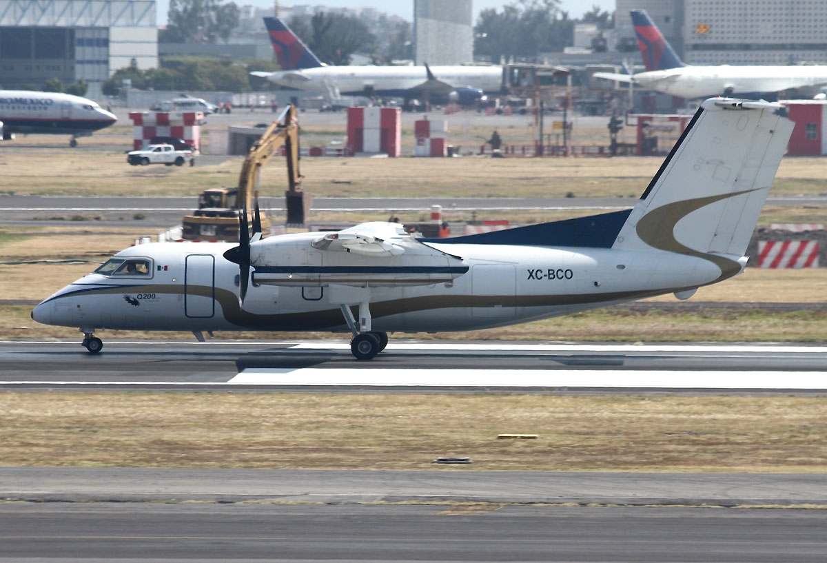 XC-BCO - Bombardier Dash 8-Q200