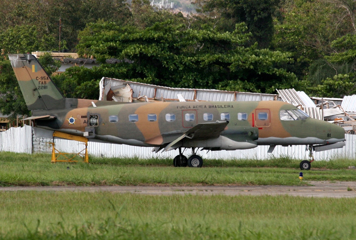 FAB2281 - Embraer EMB-110 Bandeirante