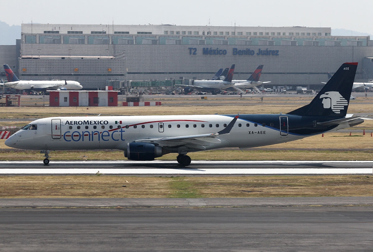 XA-AEE - Embraer 190-100