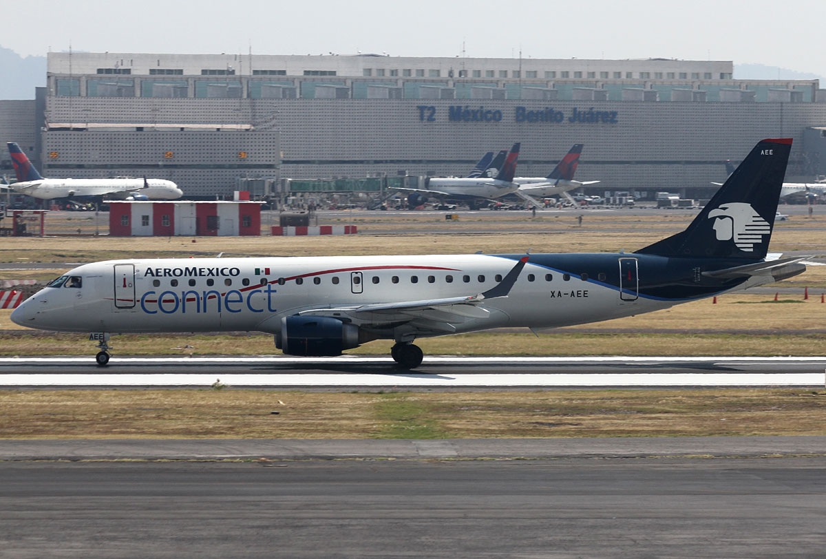 XA-AEE - Embraer 190-100