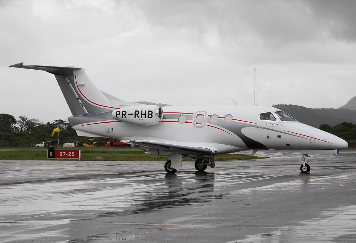 PR-RHB - Embraer EMB-500 Phenom 100