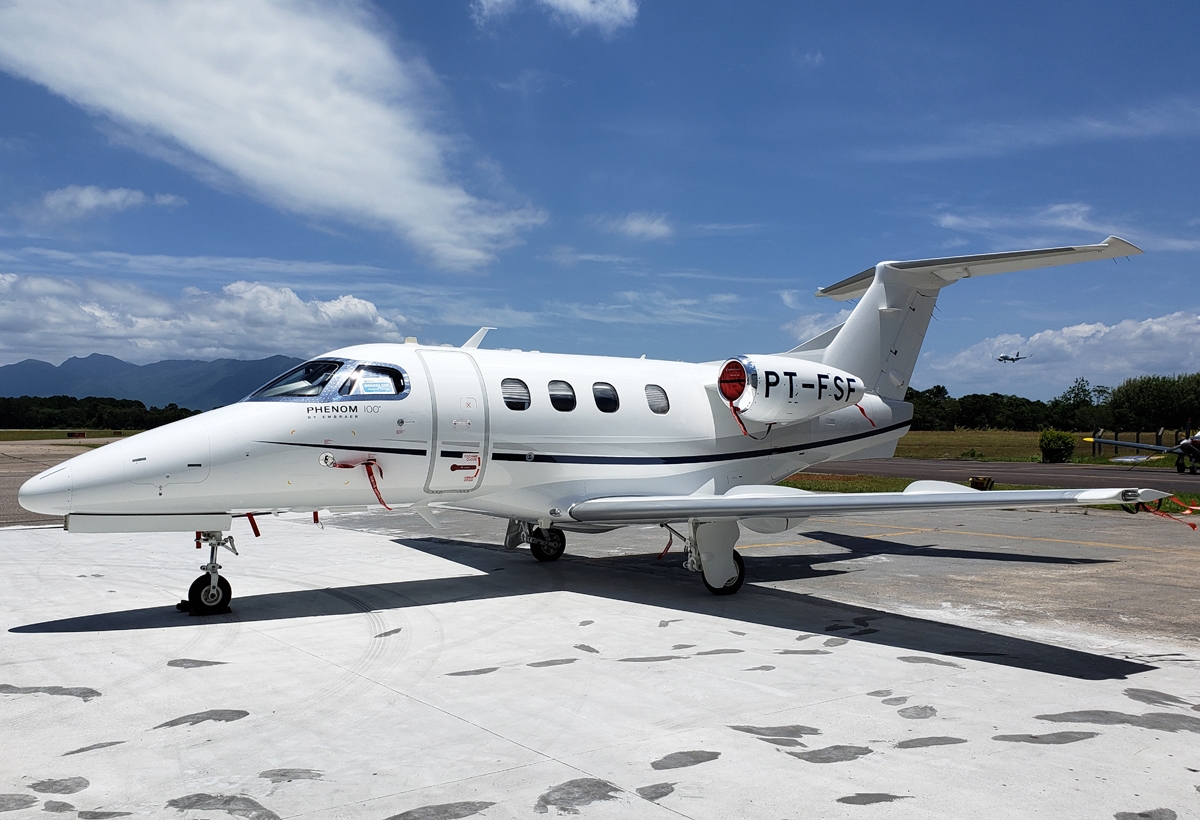 PT-FSF - Embraer EMB-500 Phenom 100