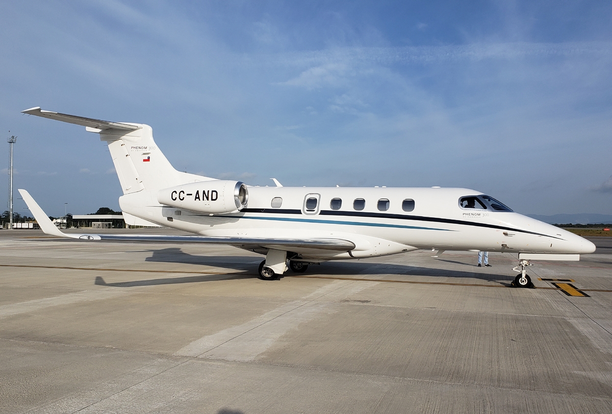 CC-AND - Embraer EMB-505 Phenom 300