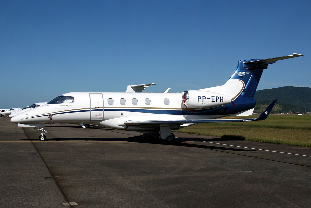 PP-EPH - Embraer EMB-505 Phenom 300