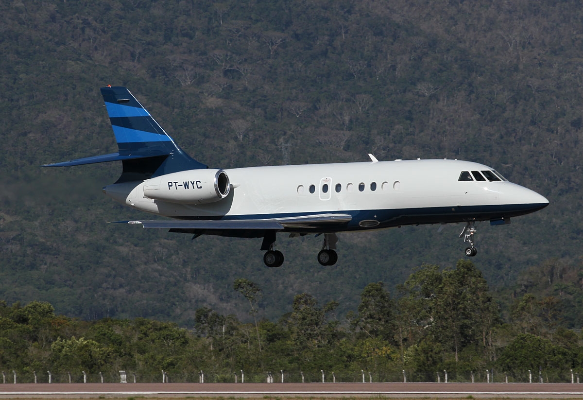 PT-WYC - Dassault  Falcon 2000