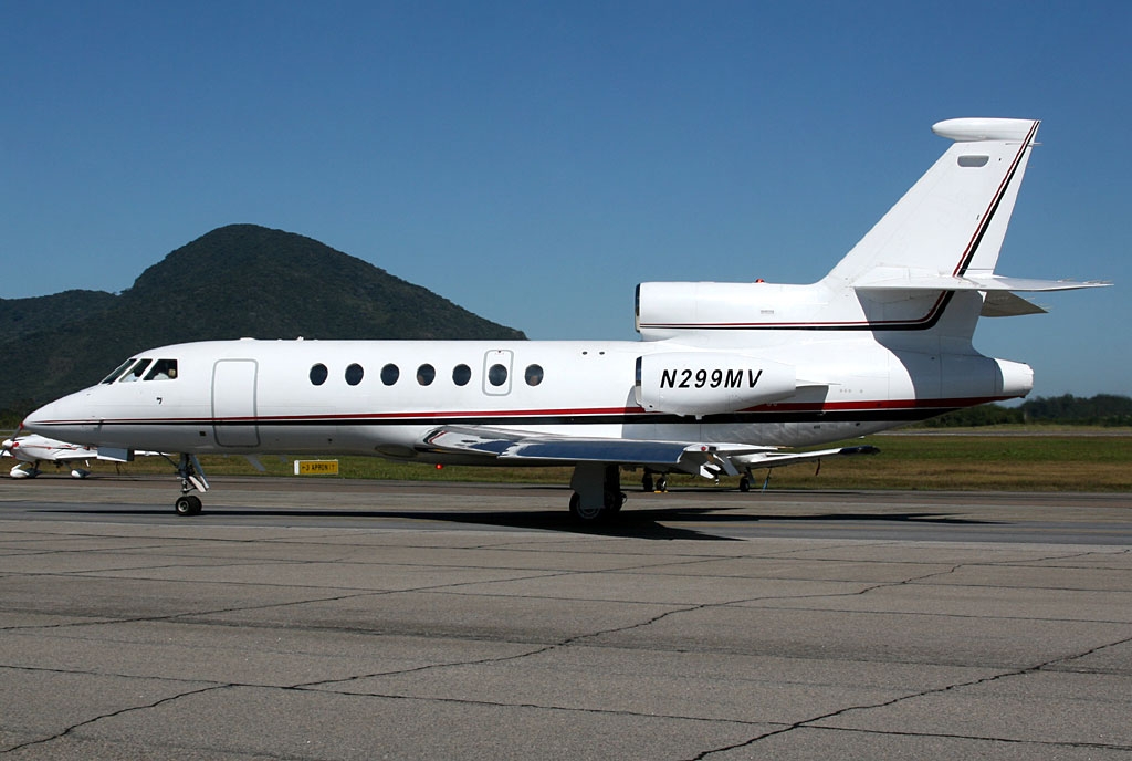 N299MV - Dassault Falcon 50EX