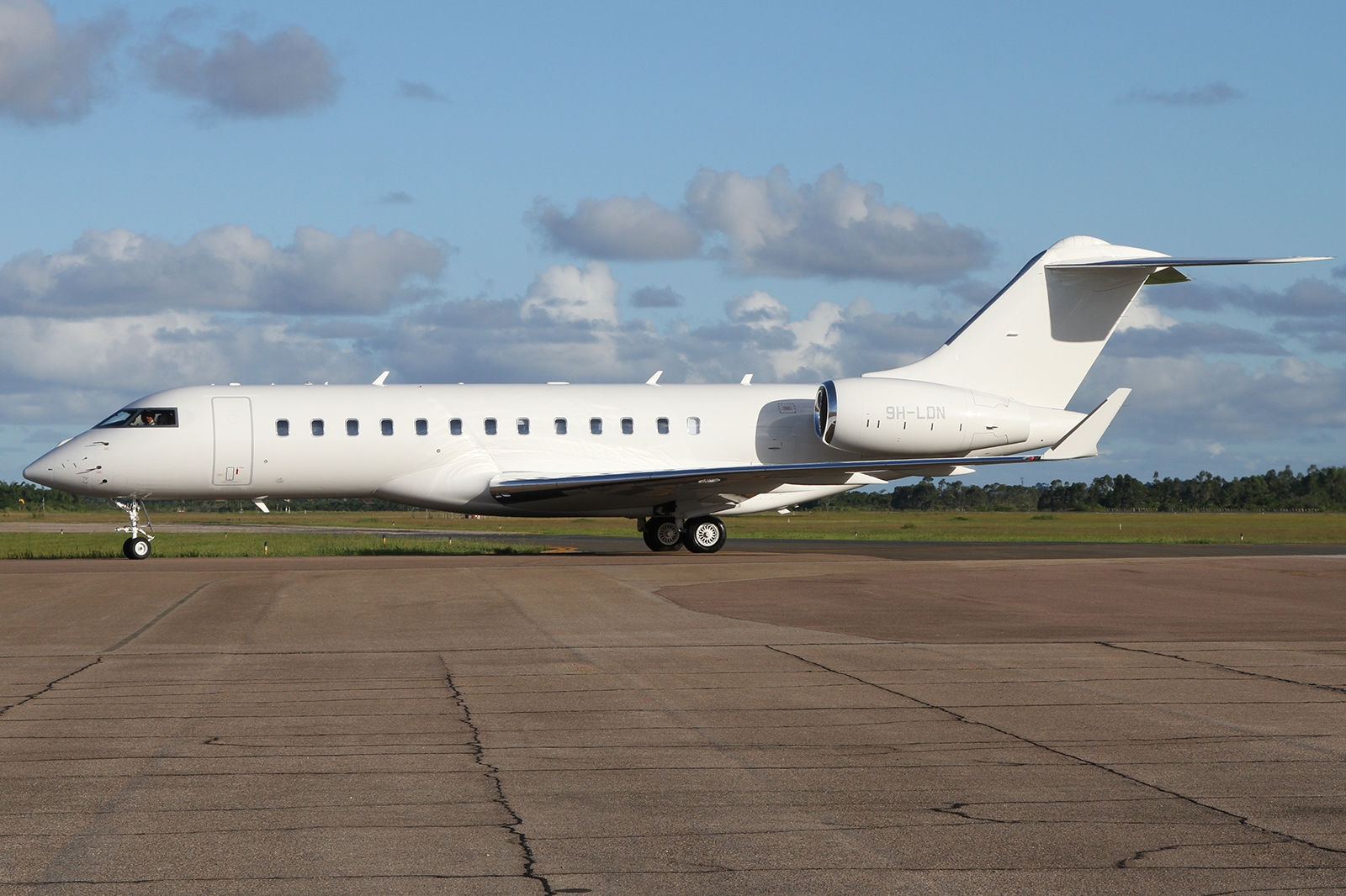 9H-LDN - Bombardier BD-700 Global 6000