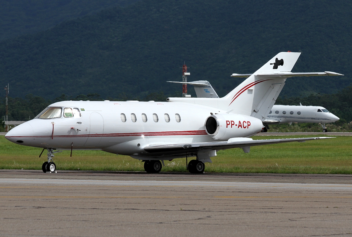 PP-ACP - Raytheon Hawker 800