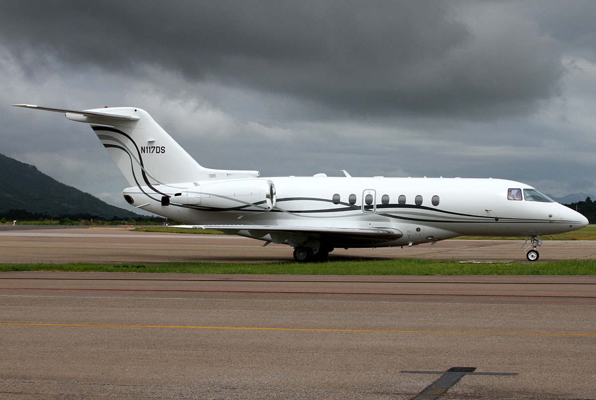 N117DS - Hawker 4000 Horizon