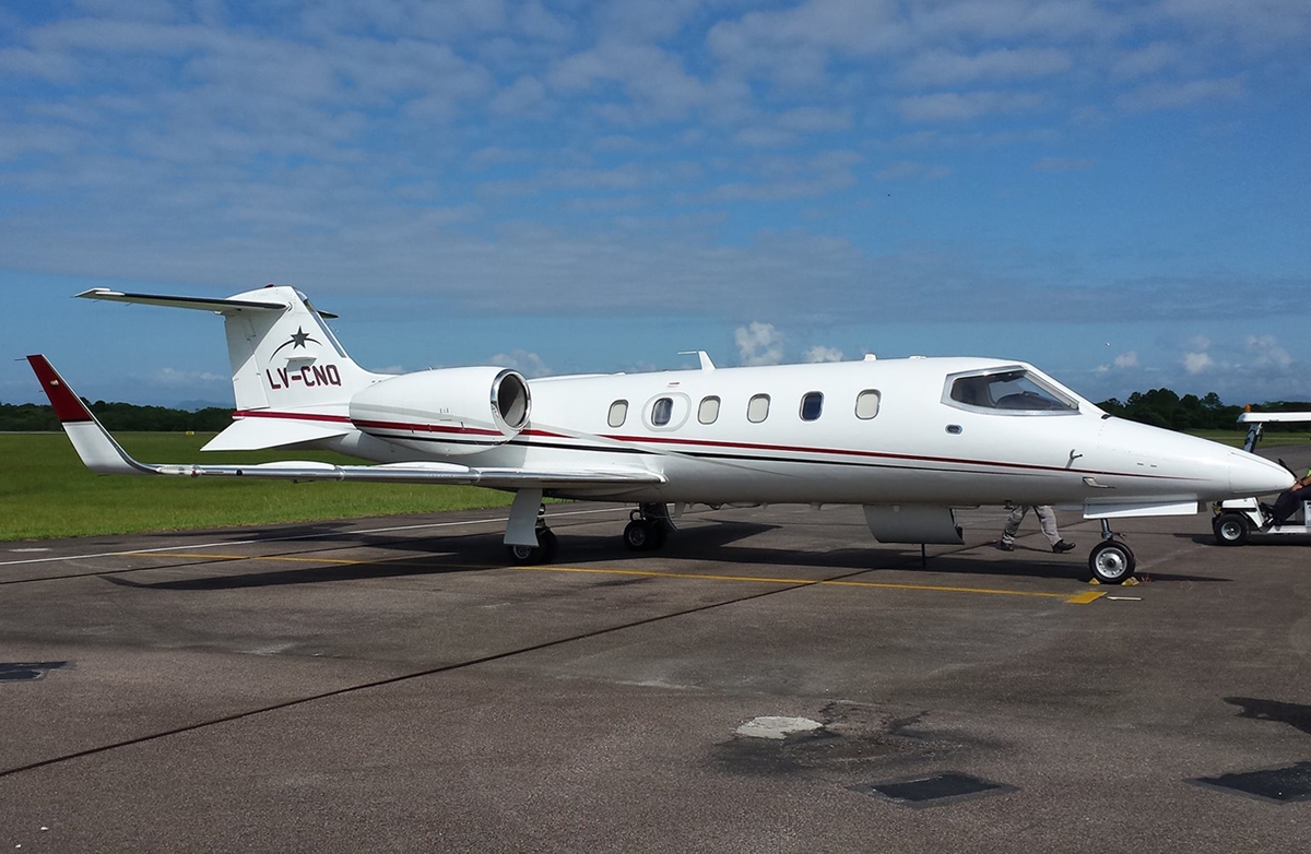 LV-CNQ - Bombardier Learjet 31A