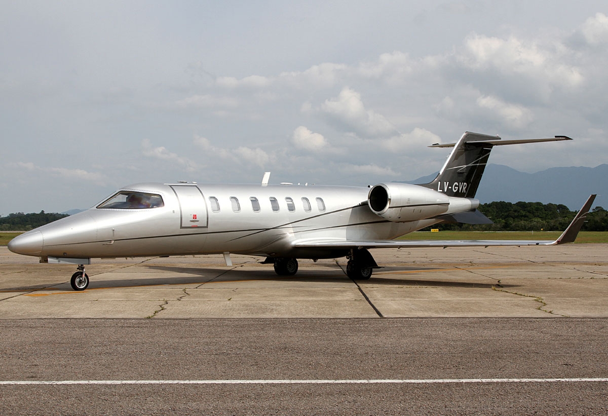 LV-GVR - Bombardier Learjet 40