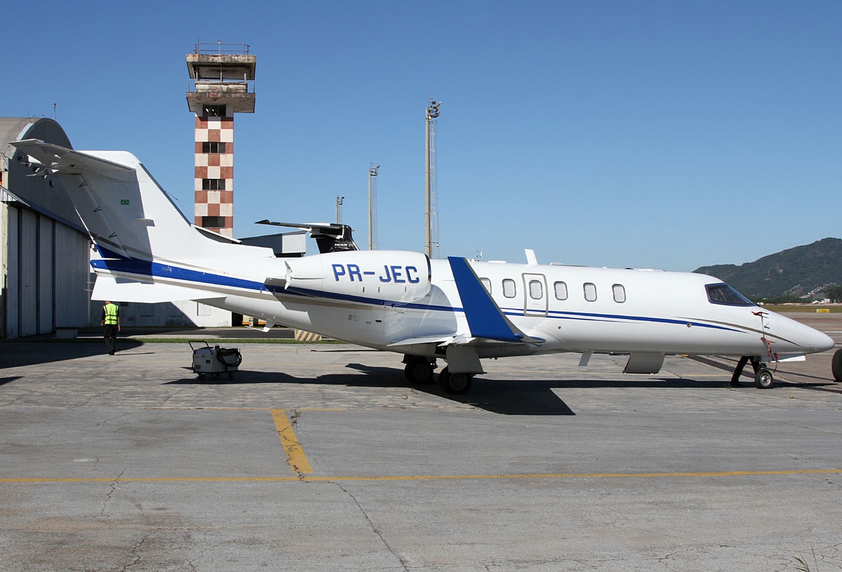 PR-JEC - Bombardier Learjet 40