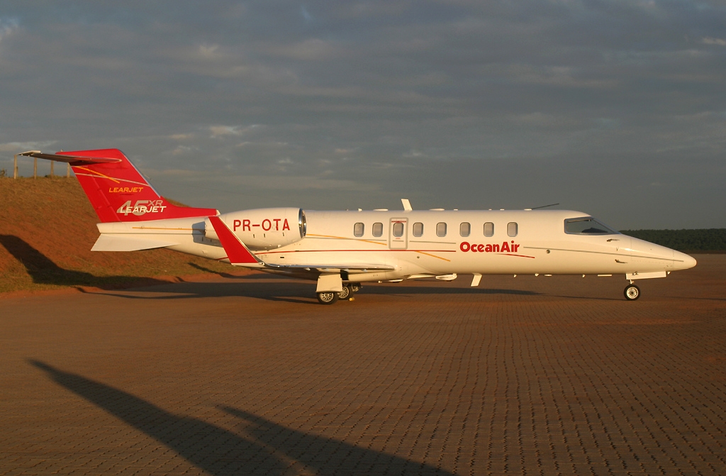 PR-OTA - Bombardier Learjet 45