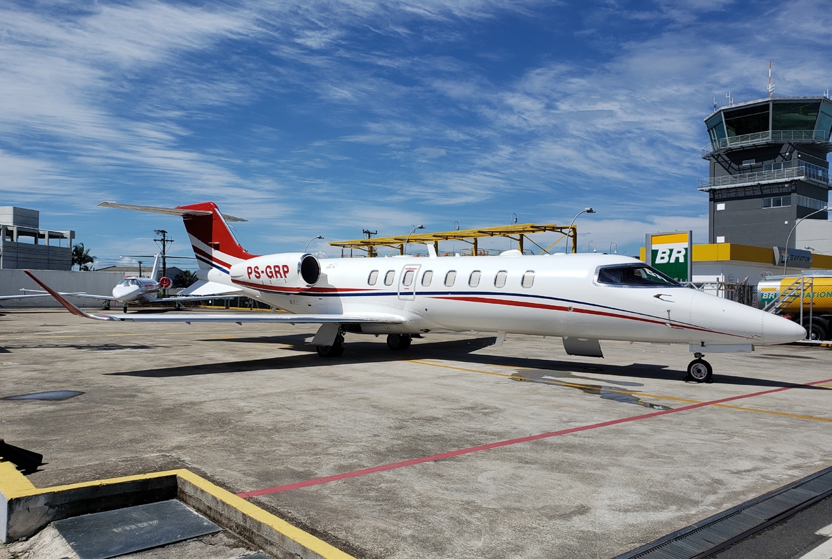 PS-GRP - Bombardier Learjet 75