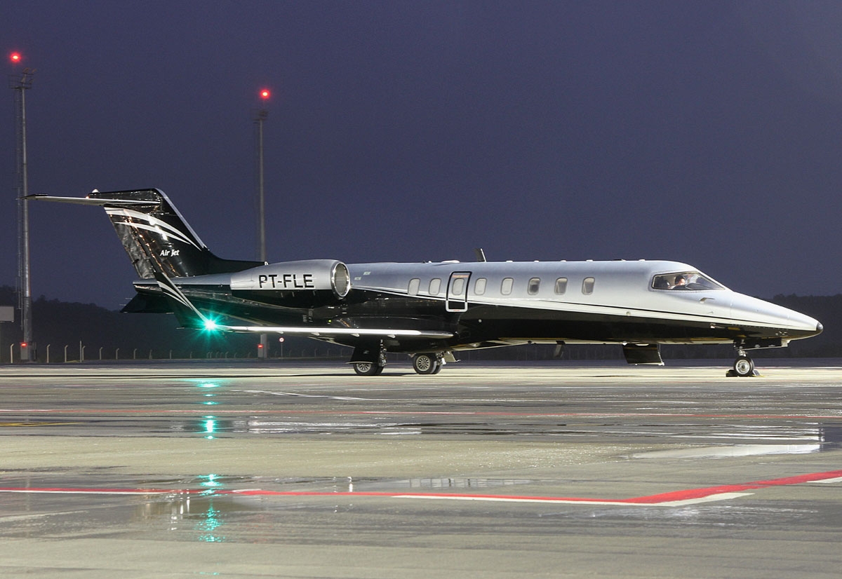 PT-FLE - Bombardier Learjet 45