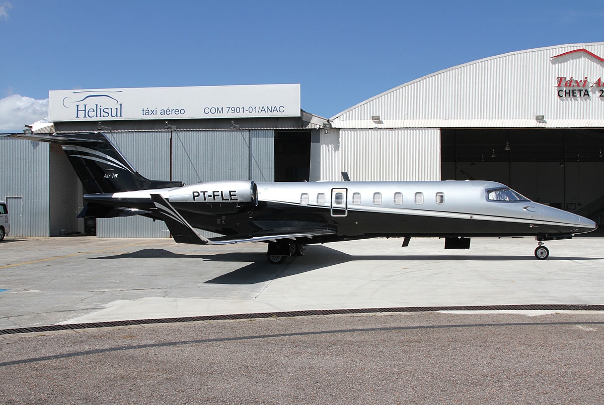 PT-FLE - Bombardier Learjet 45