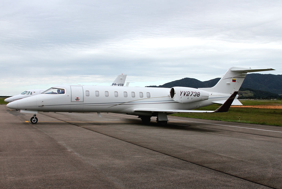 YV2738 - Bombardier Learjet 45