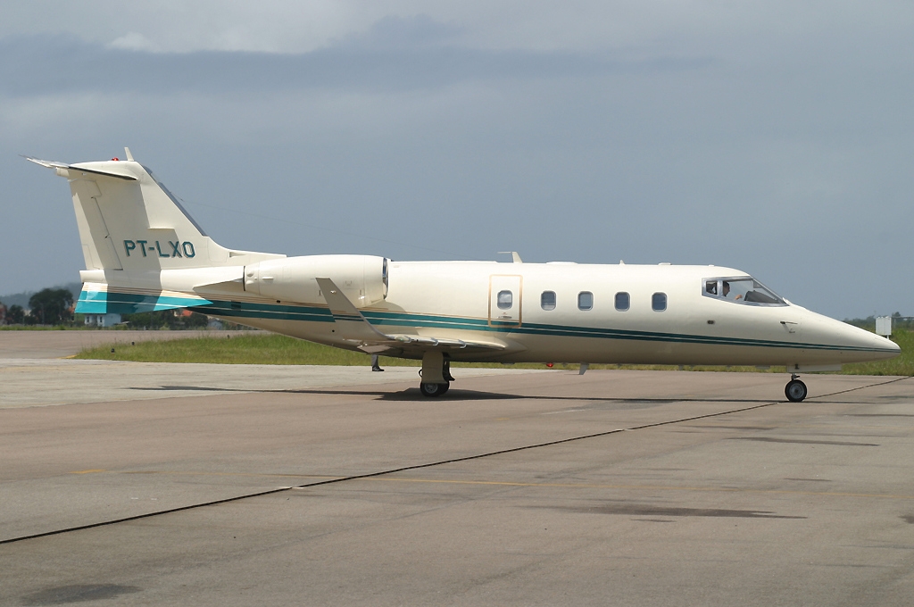 PT-LXO - Bombardier Learjet 55C