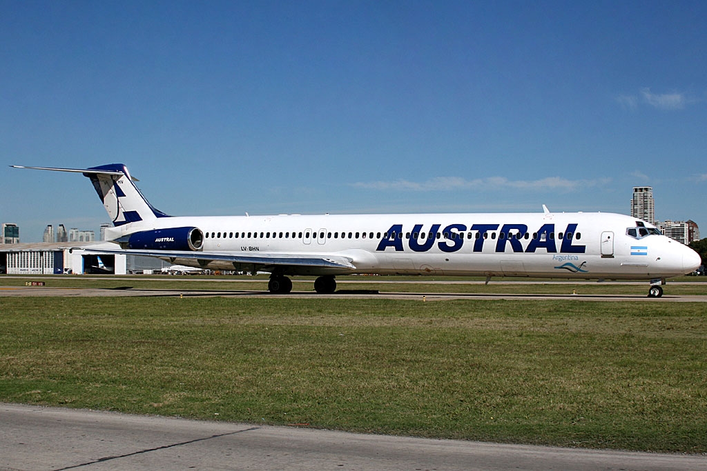 LV-BHN - McDonnell Douglas MD-83