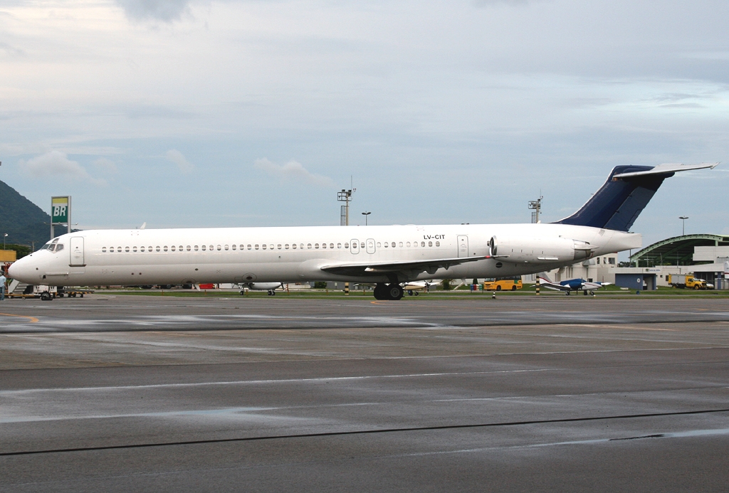 LV-CIT - McDonnell Douglas MD-83