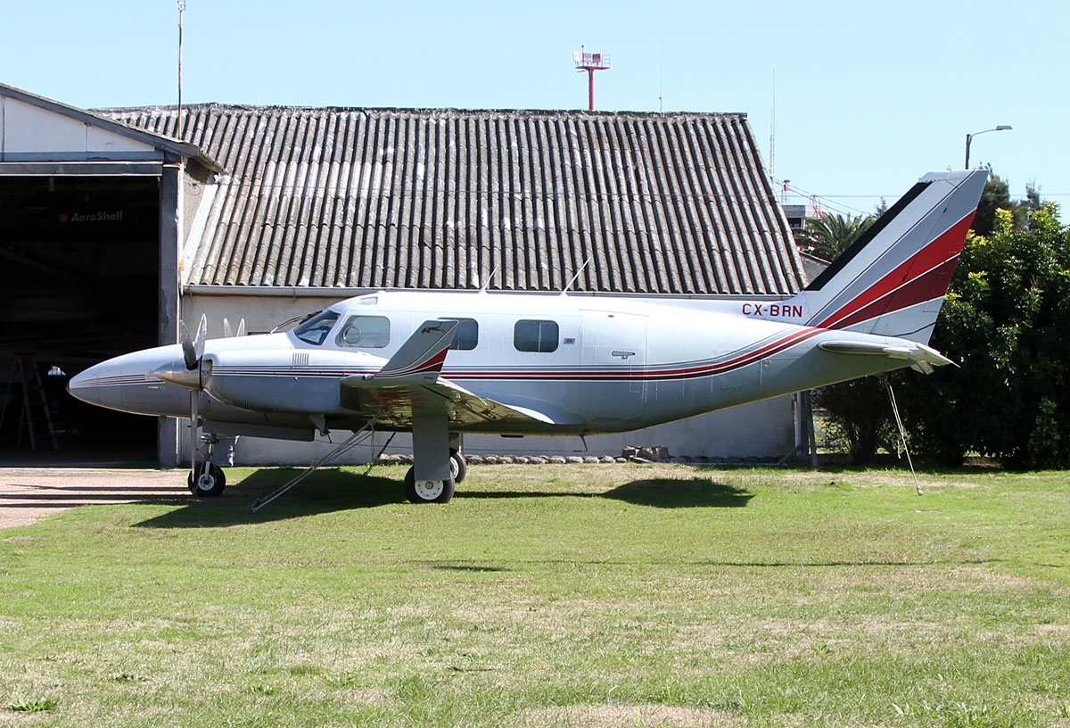 CX-BRN - Piper PA-31P-425 Pressurized Navajo