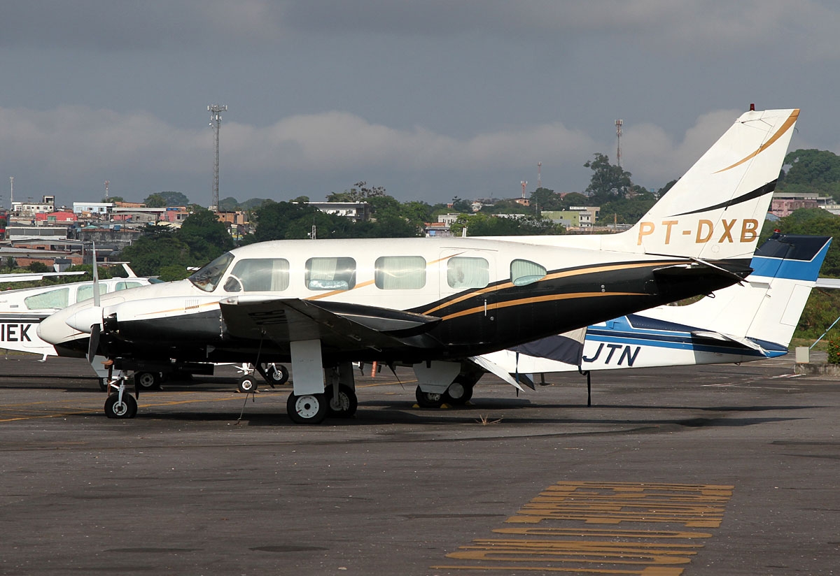 PT-DXB - Piper PA-31-310 Navajo B