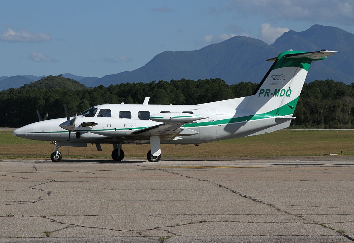 PR-MDQ - Piper PA-42-720 Cheyenne IIIA