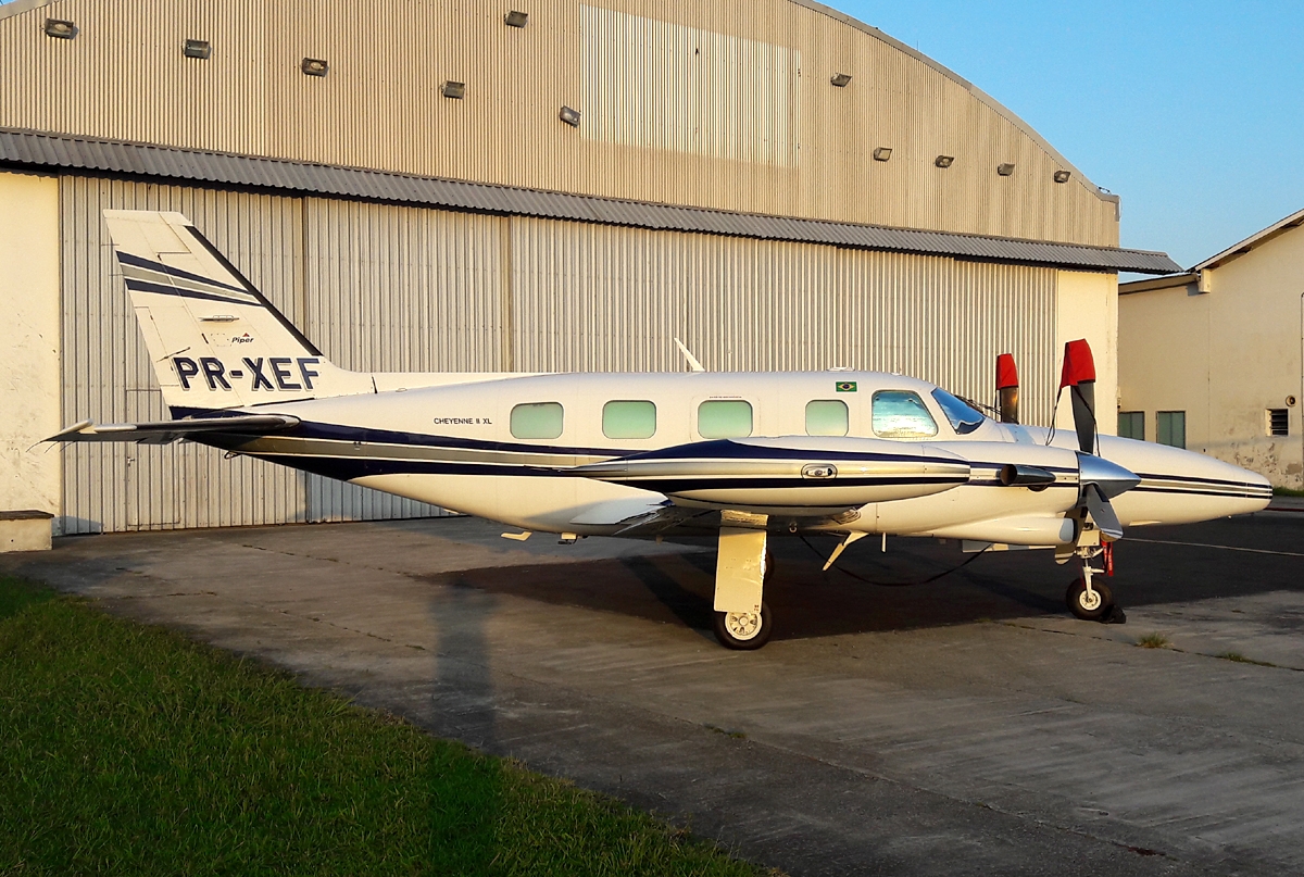 PR-XEF - Piper PA-31T2 Cheyenne II XL