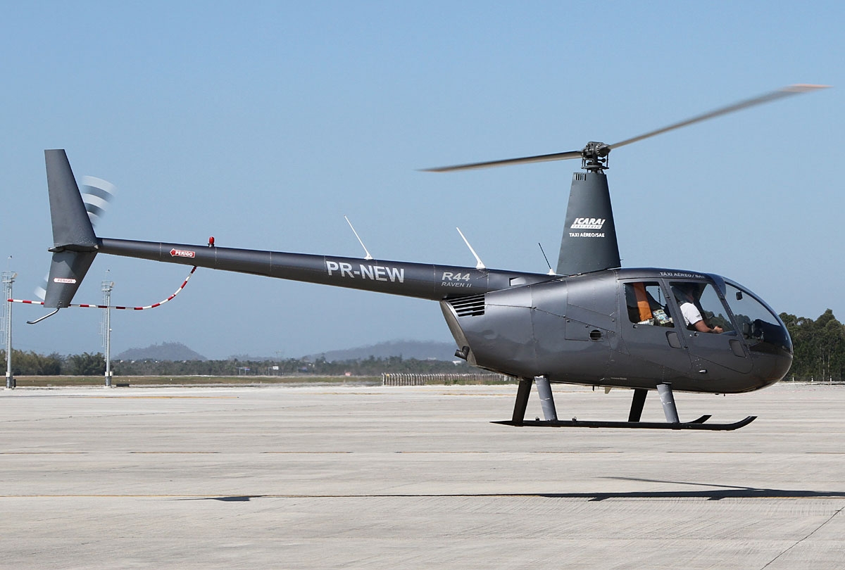 PR-NEW - Robinson R44