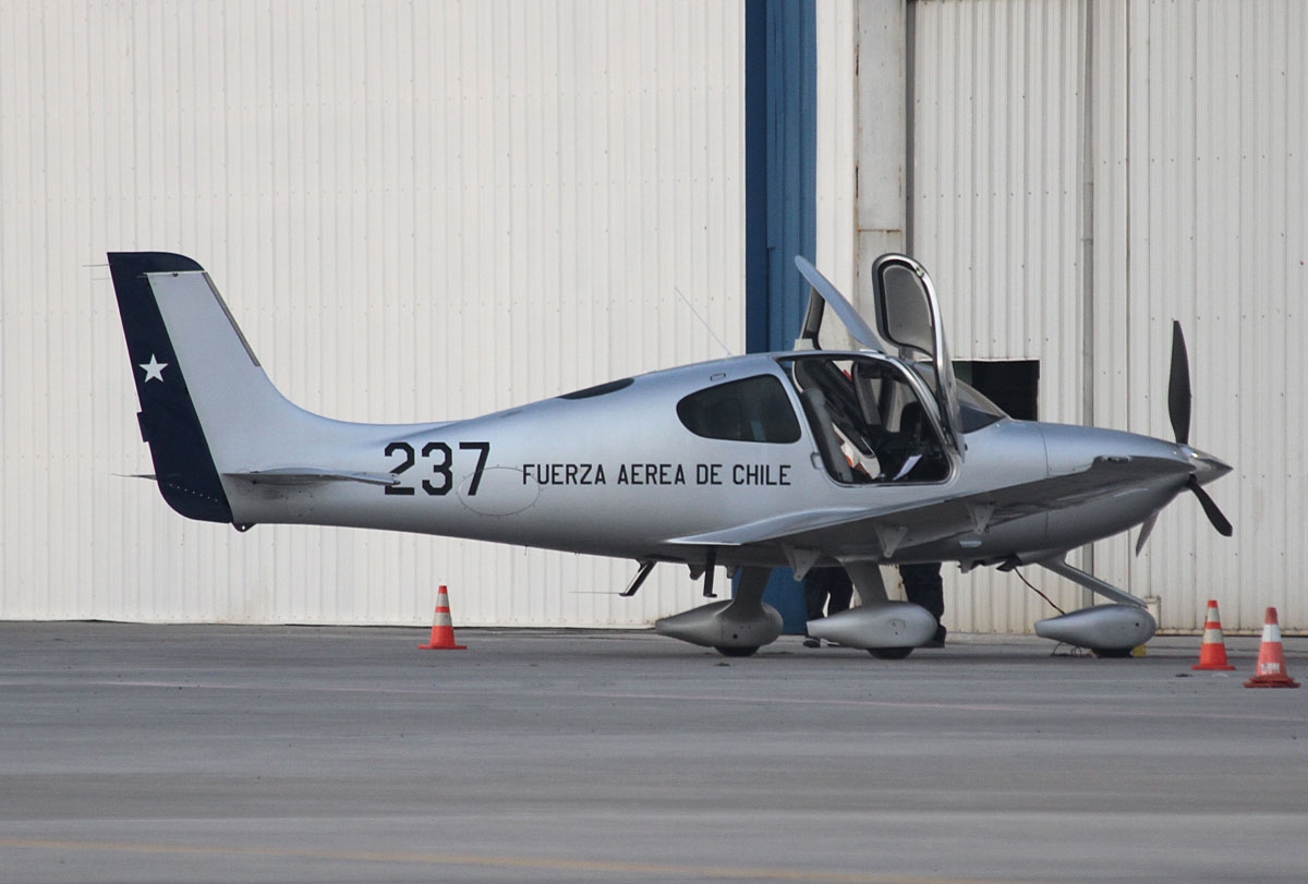 237 - Cirrus SR22T